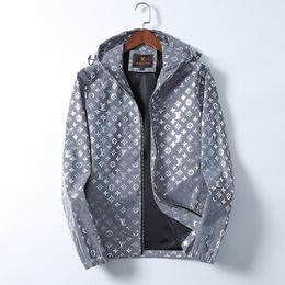 2026 Luxury Mens Thin Bomber Jacket Wind Breaker Coat Zipper Hoodie Faux Fur Quick Drying Sport Autumn Slim Outerwear Designer Street Style Fashion Clothing 01