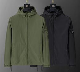 Premium Mens Thin Bomber Jacket Wind Breaker Coat Zipper Hoodie Faux Fur Quick Drying Sport Luxury Autumn Slim Outerwear Casual Street Style